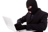 „Fortezza” în lumea hackerilor a fost extradat din Romania