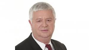 Adrian Dulugeac, sef de lucrari la Universitatea Bioterra Bucuresti, este retinut pentru fals intelectual si material