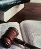 Un complet de divergenta de la Curtea de Apel Bucuresti se pronunta astazi in privinta legalitatii comisioanelor de administrare percepute de BCR