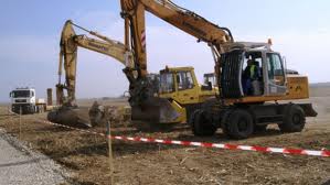 Bugetul privind acordarea de despagubiri pentru imobilele aflate pe anumite tronsoane de drum, a fost suplimentat de Guvern
