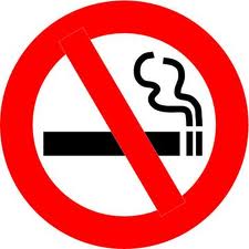 Camera Deputaţilor urmează să se pronunţe definitiv asupra iniţiativei legislative care permite fumatul în spaţii publice închise