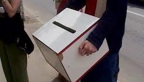 Persoanele netransportabile pot vota cu urna speciala (urna mobila)