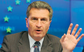 Directorii companiilor Transelectrica si Transgaz discuta joi cu comisarul european pentru Energie