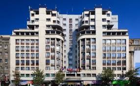 Fostii proprietari ai terenului si cladirii Hotel Ambasador, aripa dinspre Ciclop, si-au redobandit in natura proprietatea