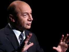 Fostul presedinte al Romaniei, Traian Basescu poate fi urmarit penal in dosarul jurnalistilor rapiti