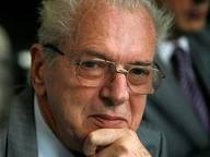 Lucian Bolcas a acceptat propunerea de a fi judecator la Curtea Constitutionala